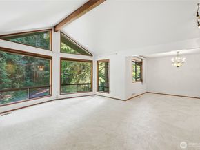 2905 211th Street SE, Bothell WA 98021