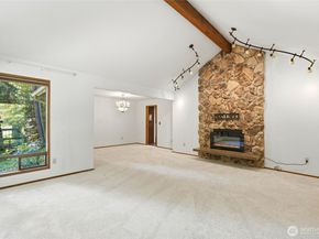 2905 211th Street SE, Bothell WA 98021