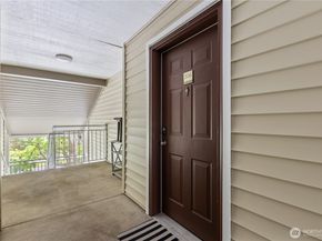 12303 Harbour Pointe Boulevard Y306, Mukilteo WA 98275