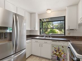 25248 111th Avenue SE, Kent WA 98030