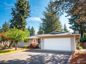 25248 111th Avenue SE, Kent WA 98030