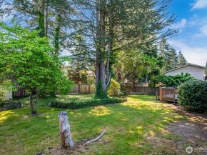 25248 111th Avenue SE, Kent WA 98030