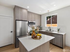 11746 Dayton Avenue N, Seattle WA 98133