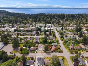 11746 Dayton Avenue N, Seattle WA 98133