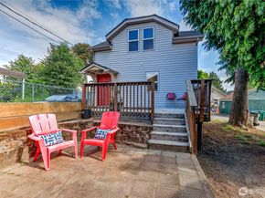1728 5th Street, Bremerton WA 98337