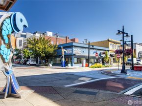 1728 5th Street, Bremerton WA 98337