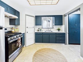 1728 5th Street, Bremerton WA 98337