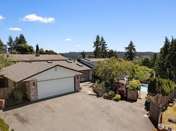 18226 62nd Avenue NE, Kenmore WA 98028