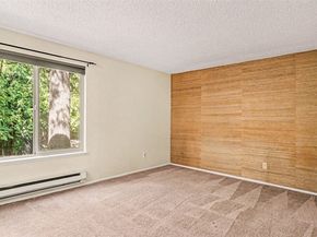 8033 145th Avenue NE, Redmond WA 98052