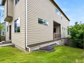 4313 235th Place SE, Bothell WA 98021