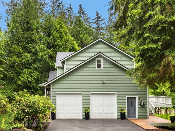 7045 NE Baker Hill Road, Bainbridge Island WA 98110