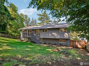 12416 SE 211th Place, Kent WA 98031