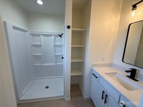 7828 E Jessica Way, Port Orchard WA 98366