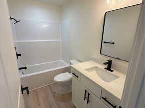 7828 E Jessica Way, Port Orchard WA 98366