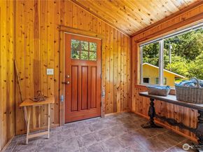 28525 143rd Avenue SW, Vashon WA 98070