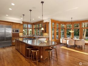 12419 205th Place NE, Woodinville WA 98077