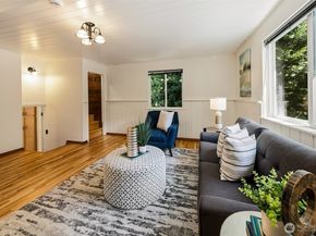 1108 NE 106th Street, Seattle WA 98125