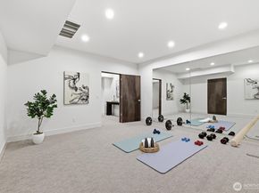 1533 38th Avenue E, Seattle WA 98112