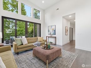 1533 38th Avenue E, Seattle WA 98112