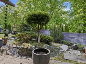 1533 38th Avenue E, Seattle WA 98112