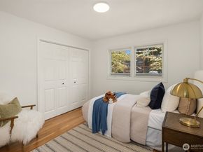 621 128th Avenue SE, Bellevue WA 98005
