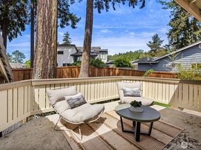 621 128th Avenue SE, Bellevue WA 98005