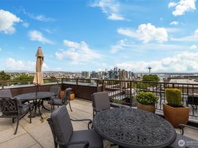 201 Galer Street 320, Seattle WA 98109