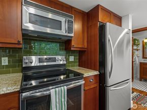 201 Galer Street 320, Seattle WA 98109