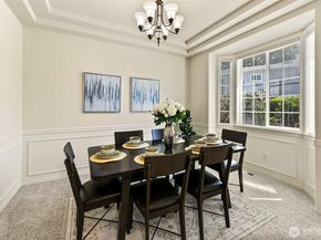 20604 Damson Rd, Lynnwood WA 98036