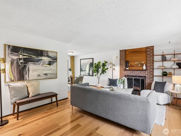 7509 42nd Avenue NE, Seattle WA 98115