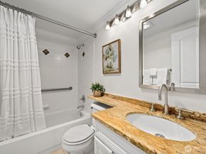 334 Lakeside Avenue S 207, Seattle WA 98144
