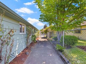 528 Wetmore Avenue, Everett WA 98201