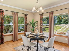 1987 NW Rampart Ridge Court, Bremerton WA 98311