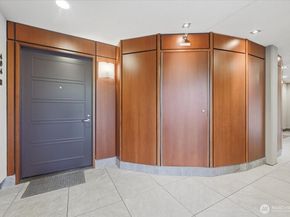 129 3rd Avenue 404, Kirkland WA 98033
