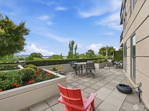 129 3rd Avenue 404, Kirkland WA 98033