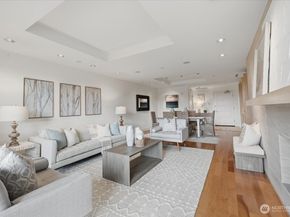 129 3rd Avenue 404, Kirkland WA 98033
