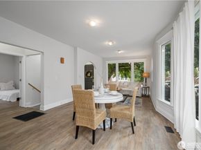 1305 NE 55th Street, Seattle WA 98105