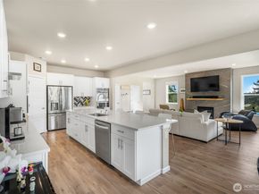216 178th Street SE, Bothell WA 98012