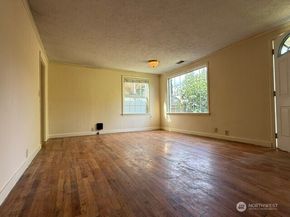 12018 Sand Point Way NE, Seattle WA 98125