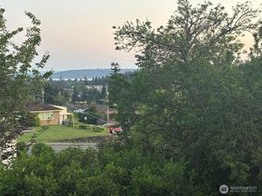 14445 5th Avenue S, Burien WA 98168