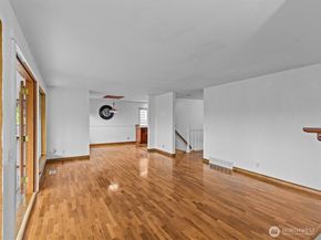 14445 5th Avenue S, Burien WA 98168