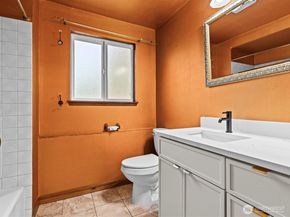 14445 5th Avenue S, Burien WA 98168