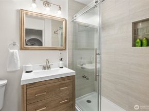 16704 188th Place NE, Woodinville WA 98072