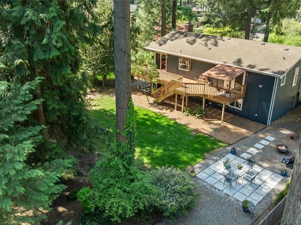16704 188th Place NE, Woodinville WA 98072