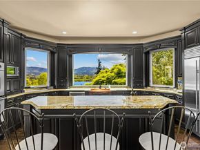 4145 Peregrine Point Way SE, Sammamish WA 98075