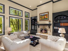 4145 Peregrine Point Way SE, Sammamish WA 98075