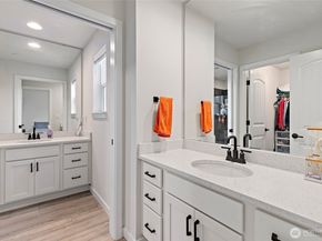 13420 Manor Way A6, Lynnwood WA 98087