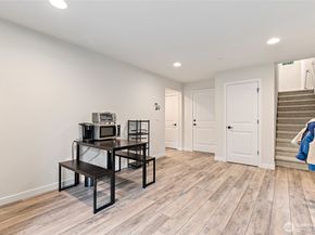 13420 Manor Way A6, Lynnwood WA 98087