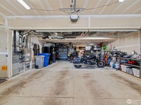 23331 SE 4th Place, Sammamish WA 98074