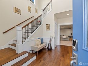 23331 SE 4th Place, Sammamish WA 98074
